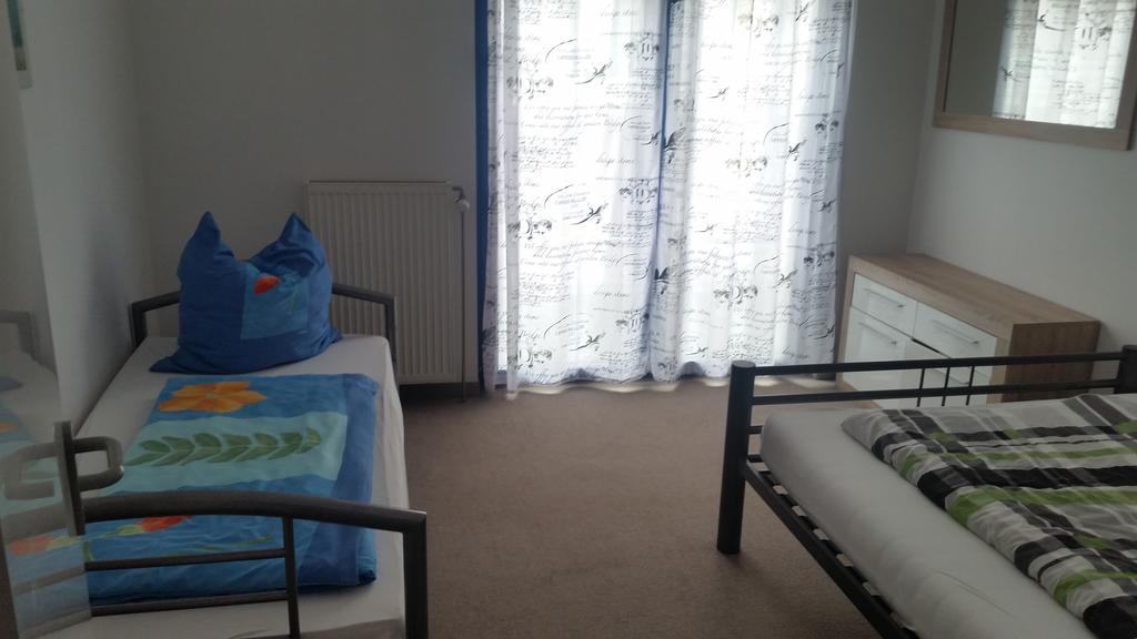 Lut10Her Sky-Fly Hotel Leipzig Værelse billede