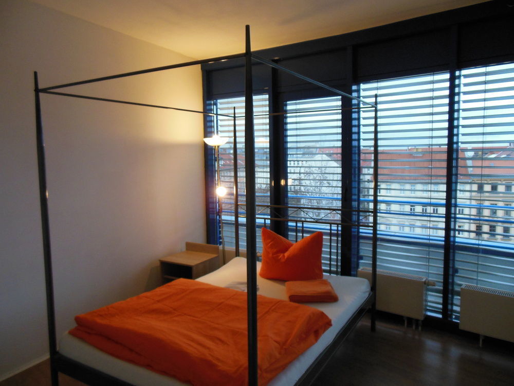Lut10Her Sky-Fly Hotel Leipzig Eksteriør billede